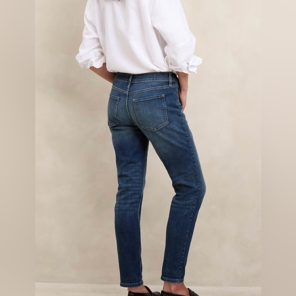 Banana Republic Factory Denim - Banana Republic Factory Girlfriend Jean, Size 31 (12), Casual Everyday Comfort
